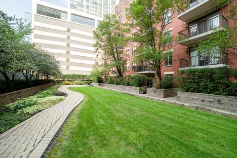 Tiny photo for 1250 S Indiana Avenue #307, Chicago, IL 60605 (MLS # 12738746)