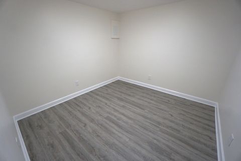 Tiny photo for 830 E 152nd Street, South Holland, IL 60473 (MLS # 12590895)