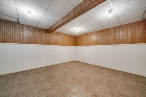 Tiny photo for 417 27th Street, Rockford, IL 61108 (MLS # 12508645)