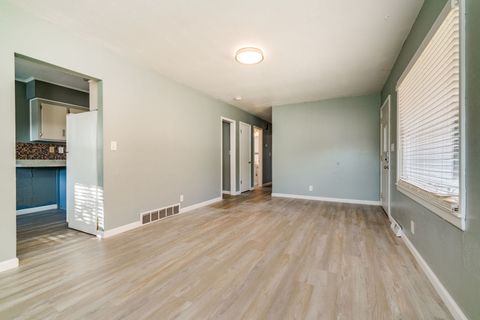 Tiny photo for 417 27th Street, Rockford, IL 61108 (MLS # 12508645)