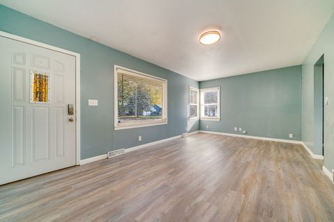 Tiny photo for 417 27th Street, Rockford, IL 61108 (MLS # 12508645)