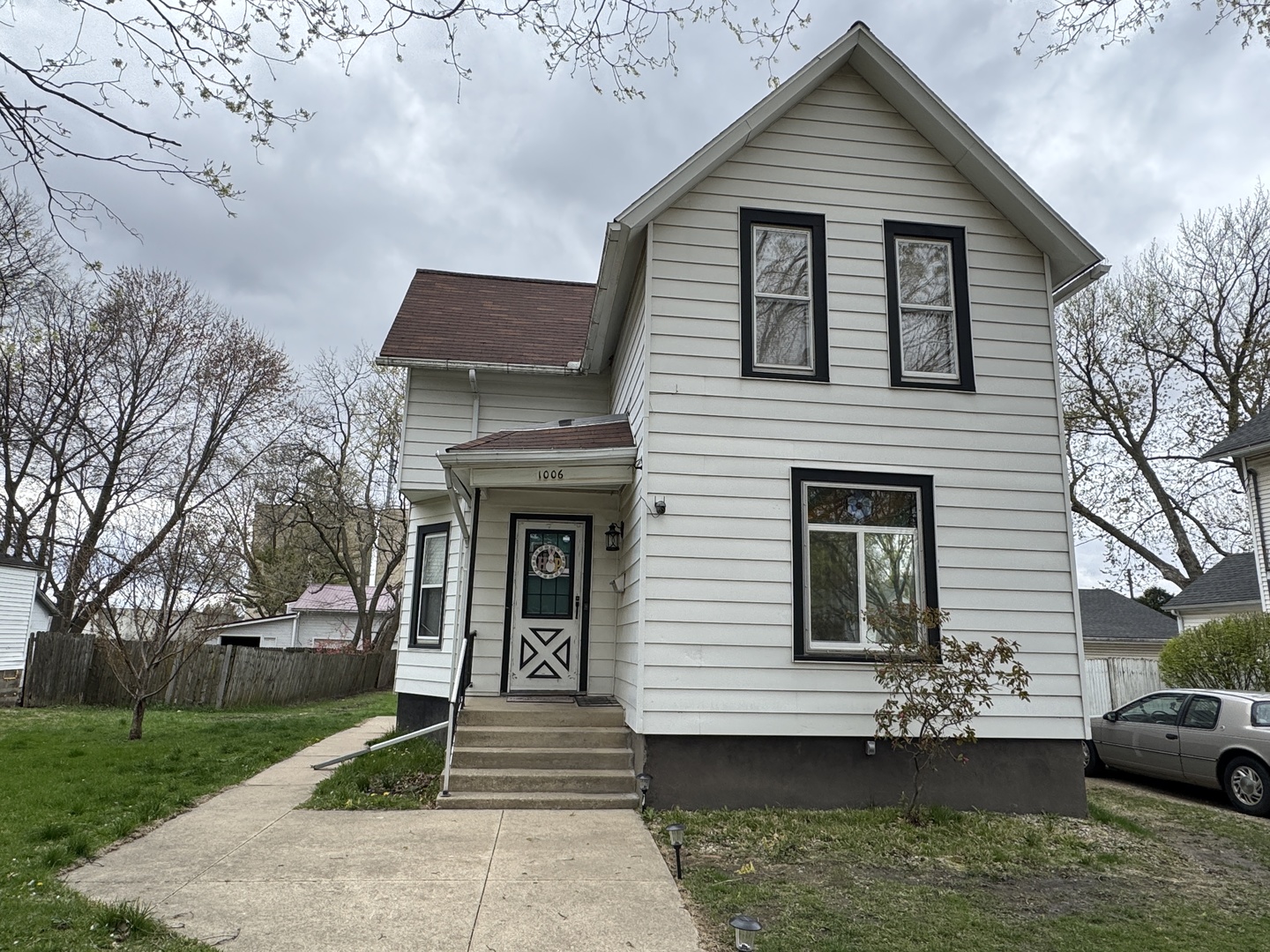 Listing image 2