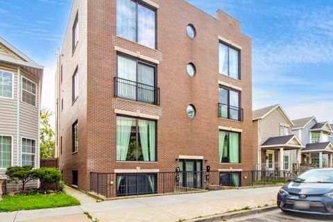 1707 S RUBLE Street 2S Chicago IL 60616