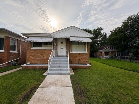 Photo of 2836 Lombard Avenue, Berwyn, IL 60402 (MLS # 12737457)