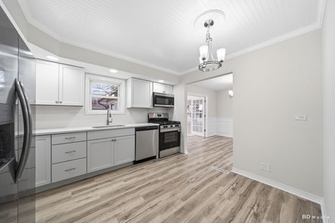 Tiny photo for 15118 Hillside Avenue, Oak Forest, IL 60452 (MLS # 12582329)