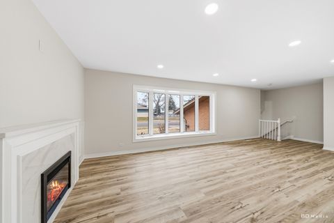 Tiny photo for 15118 Hillside Avenue, Oak Forest, IL 60452 (MLS # 12582329)