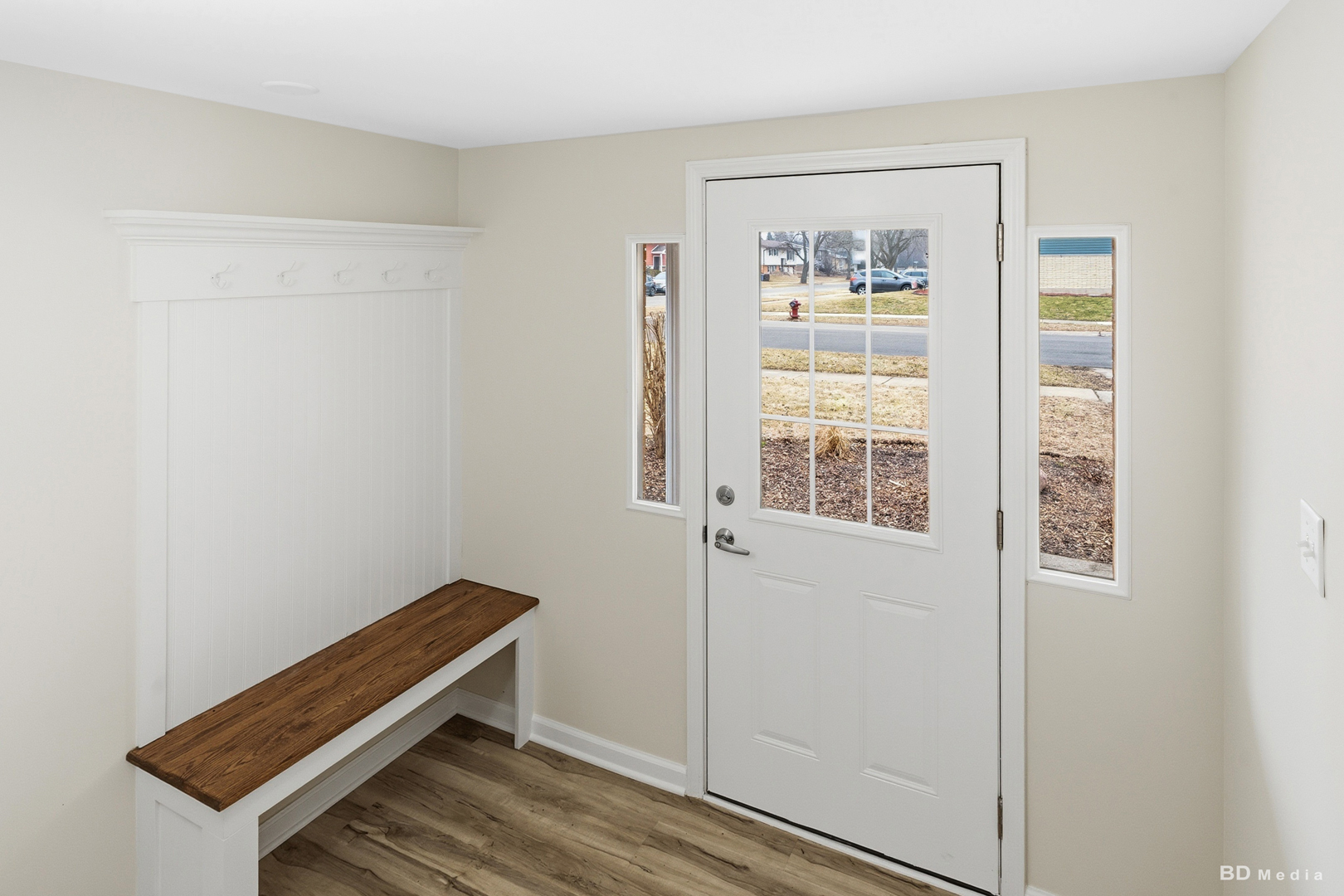 15118 Hillside Avenue