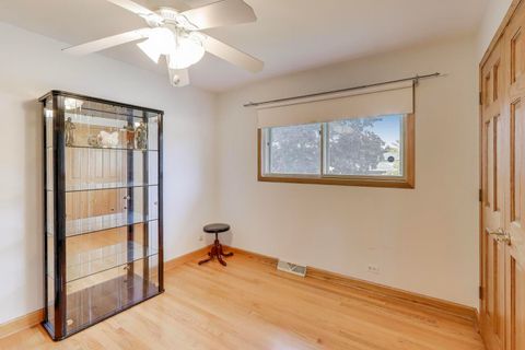 Tiny photo for 543 Sarah Drive, Wood Dale, IL 60191 (MLS # 12494164)