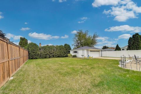 Tiny photo for 543 Sarah Drive, Wood Dale, IL 60191 (MLS # 12494164)