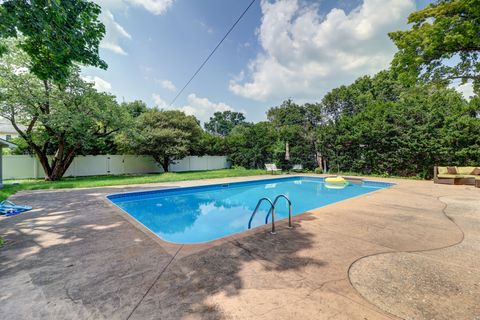 Tiny photo for 1411 1st Avenue, Sterling, IL 61081 (MLS # 12428578)