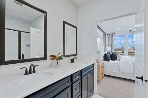 Tiny photo for 6244 Links Drive #05001, Woodridge, IL 60517 (MLS # 12575300)