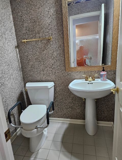 Tiny photo for Woodridge, IL 60517 (MLS # 12525020)