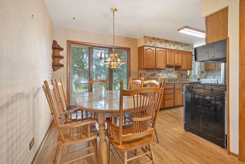Tiny photo for 1086 Hickory Lane, Elk Grove Village, IL 60007 (MLS # 12735957)