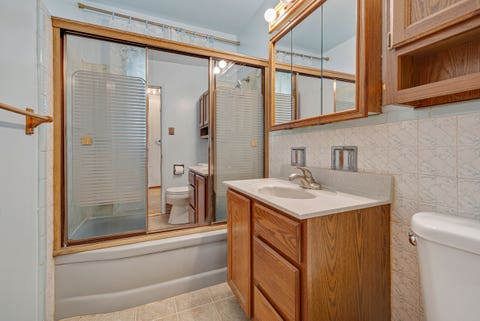 Tiny photo for 1086 Hickory Lane, Elk Grove Village, IL 60007 (MLS # 12735957)