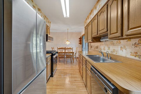 Tiny photo for 1086 Hickory Lane, Elk Grove Village, IL 60007 (MLS # 12735957)