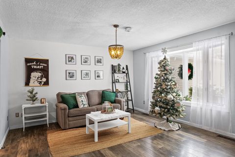 Tiny photo for 140 Choctaw Trail, Loda, IL 60948 (MLS # 12522361)