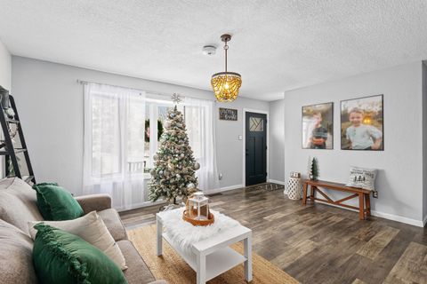 Tiny photo for 140 Choctaw Trail, Loda, IL 60948 (MLS # 12522361)