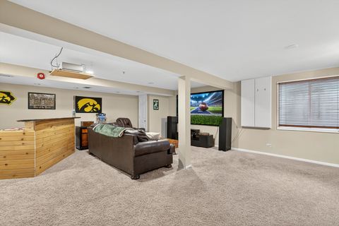 Tiny photo for 6034 Delaney Drive, Hoffman Estates, IL 60192 (MLS # 12506555)