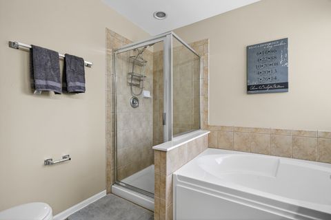 Tiny photo for 6034 Delaney Drive, Hoffman Estates, IL 60192 (MLS # 12506555)