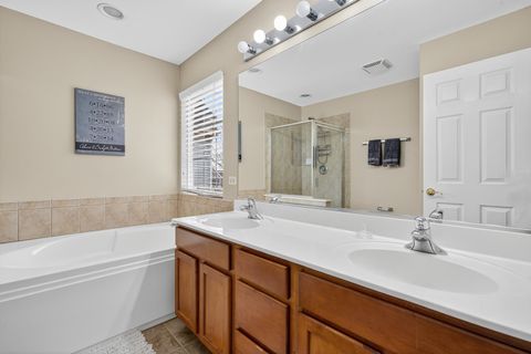 Tiny photo for 6034 Delaney Drive, Hoffman Estates, IL 60192 (MLS # 12506555)