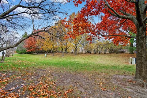 Tiny photo for 6034 Delaney Drive, Hoffman Estates, IL 60192 (MLS # 12506555)