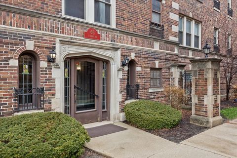 Tiny photo for 65 E Harris Avenue #2A, La Grange, IL 60525 (MLS # 12585884)