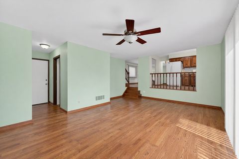 Tiny photo for 1300 Big Horn Trail, Carol Stream, IL 60188 (MLS # 12602424)