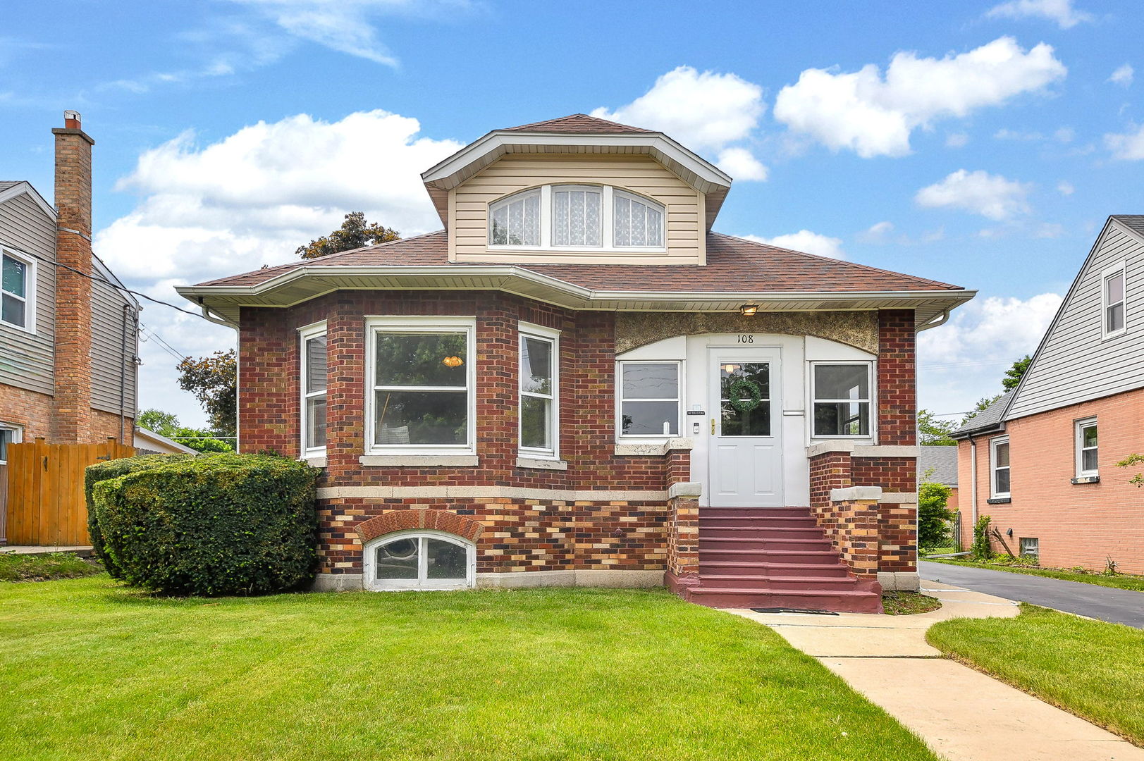 Properties 1 108 Wille Avenue