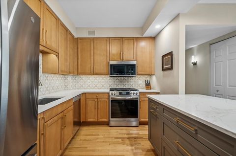 Tiny photo for 25 E Superior Street #1003, Chicago, IL 60611 (MLS # 12557945)