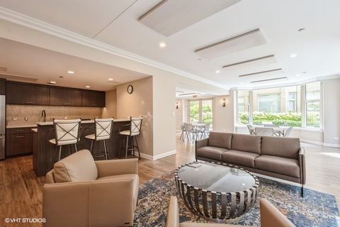 Tiny photo for 25 E Superior Street #1003, Chicago, IL 60611 (MLS # 12557945)