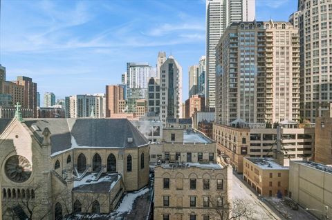 Tiny photo for 25 E Superior Street #1003, Chicago, IL 60611 (MLS # 12557945)