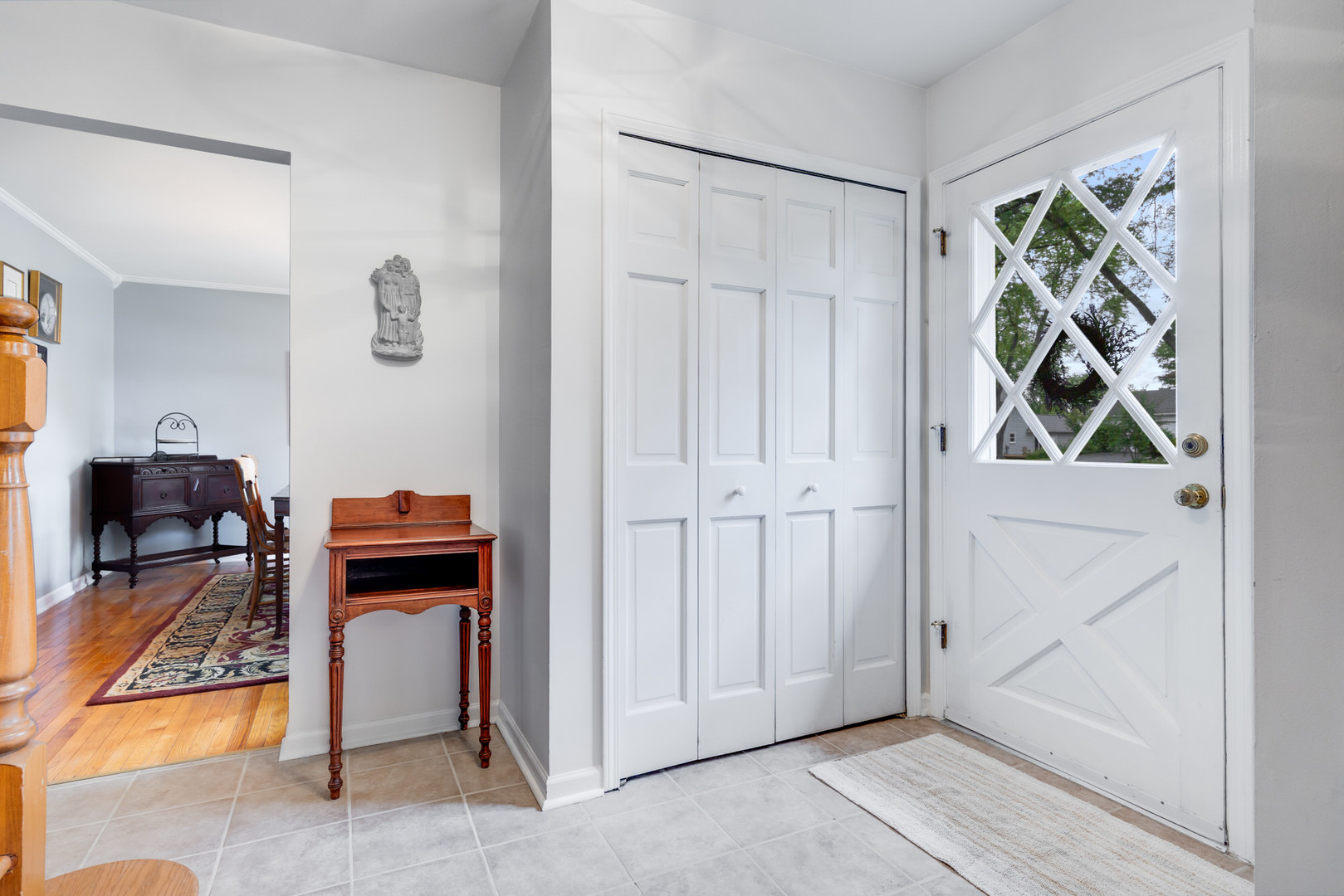 25w303 Gunston Avenue