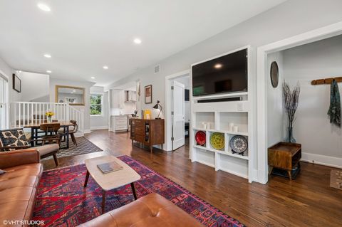 Tiny photo for 1710 Lake Street, Evanston, IL 60201 (MLS # 12353719)