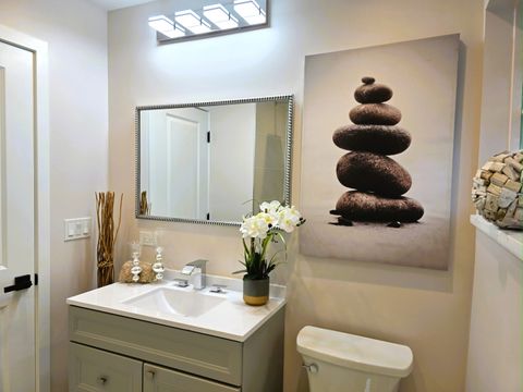 Tiny photo for 7421 N Oconto Avenue, Chicago, IL 60631 (MLS # 12519263)