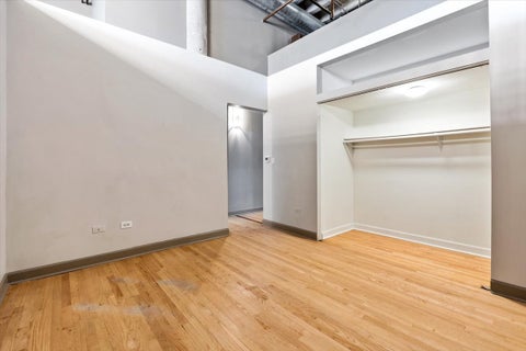 Tiny photo for 2545 S Dearborn Street #331, Chicago, IL 60616 (MLS # 12657789)
