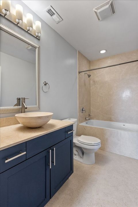 Tiny photo for 2545 S Dearborn Street #331, Chicago, IL 60616 (MLS # 12657789)