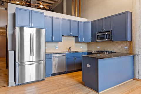 Tiny photo for 2545 S Dearborn Street #331, Chicago, IL 60616 (MLS # 12657789)