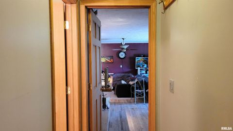 Tiny photo for 3898 COUNTRY CLUB Road, Carbondale, IL 62901 (MLS # EB460400)