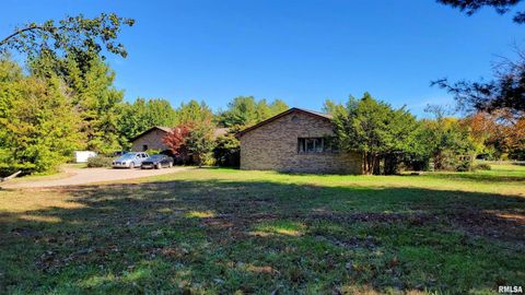 Tiny photo for 3898 COUNTRY CLUB Road, Carbondale, IL 62901 (MLS # EB460400)