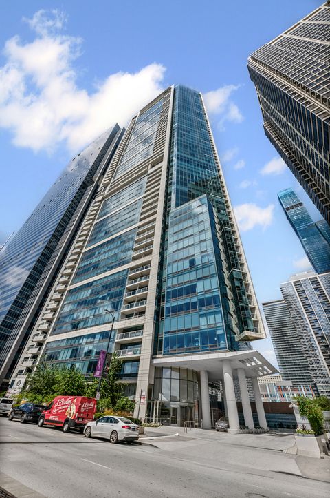 Photo of 340 E RANDOLPH Street #1206, Chicago, IL 60601 (MLS # 12497171)