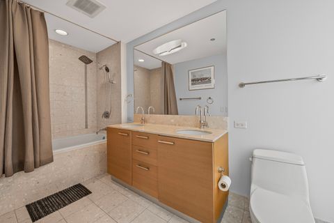 Tiny photo for 340 E RANDOLPH Street #1206, Chicago, IL 60601 (MLS # 12497171)