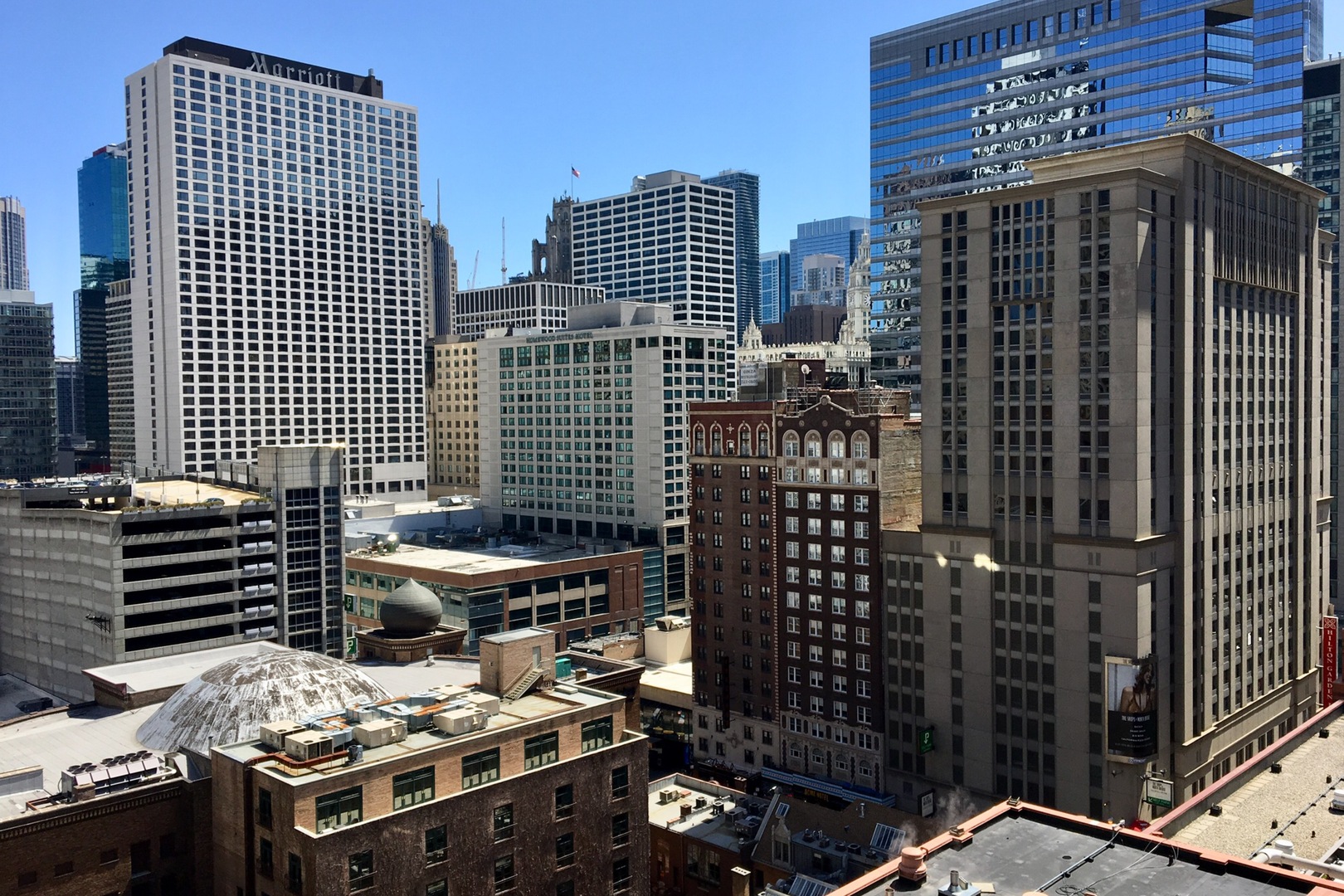 Chicago, Illinois 60654, United States, 1 Bedroom Bedrooms, ,1 BathroomBathrooms,Residential,Active,228507