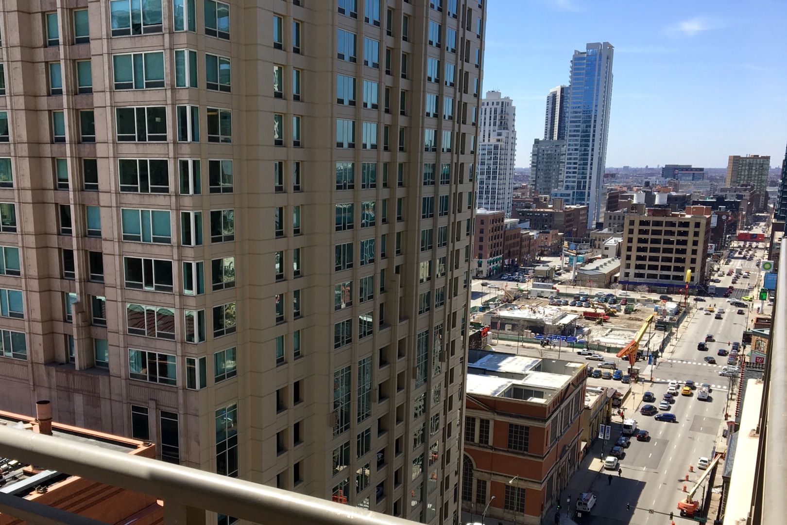 Chicago, Illinois 60654, United States, 1 Bedroom Bedrooms, ,1 BathroomBathrooms,Residential,Active,228507