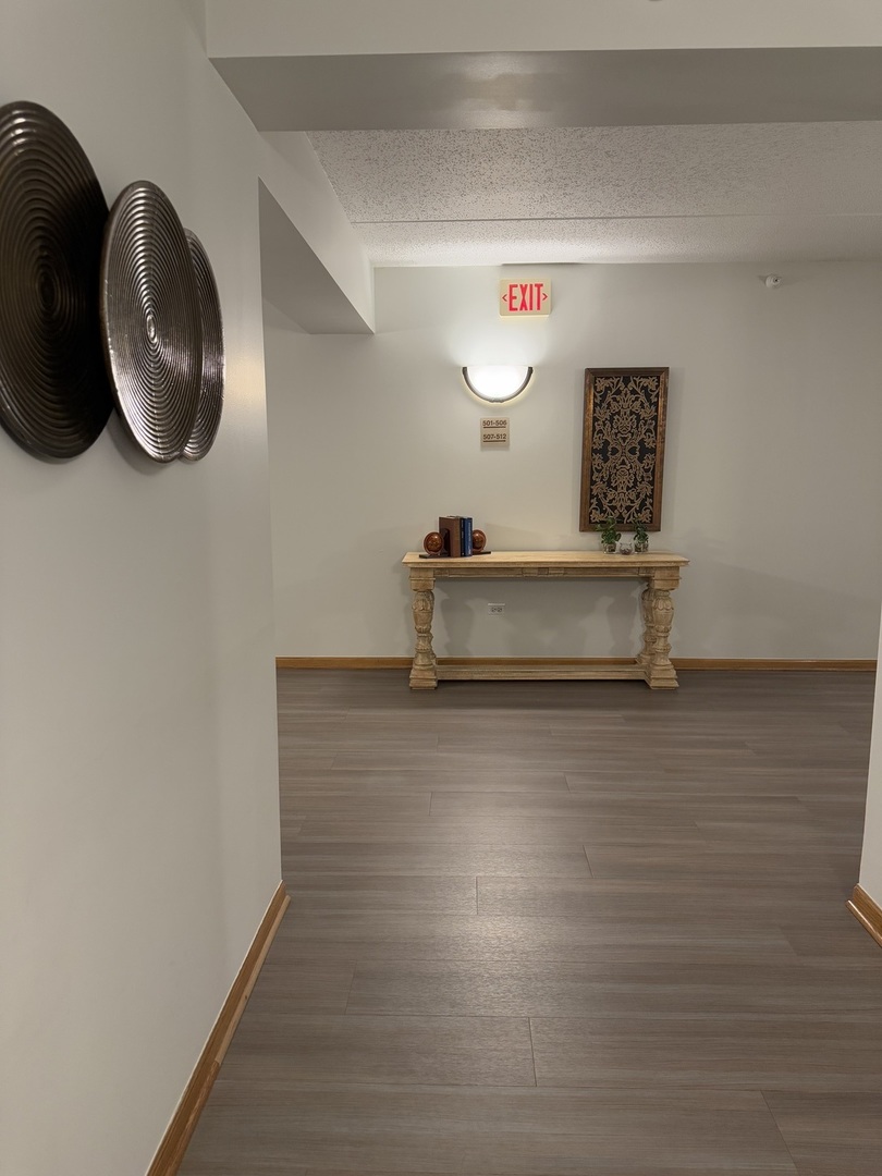 20 S MAIN Street 506