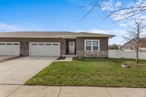 Photo of 3309 Memory Lane, Urbana, IL 61802 (MLS # 12610347)