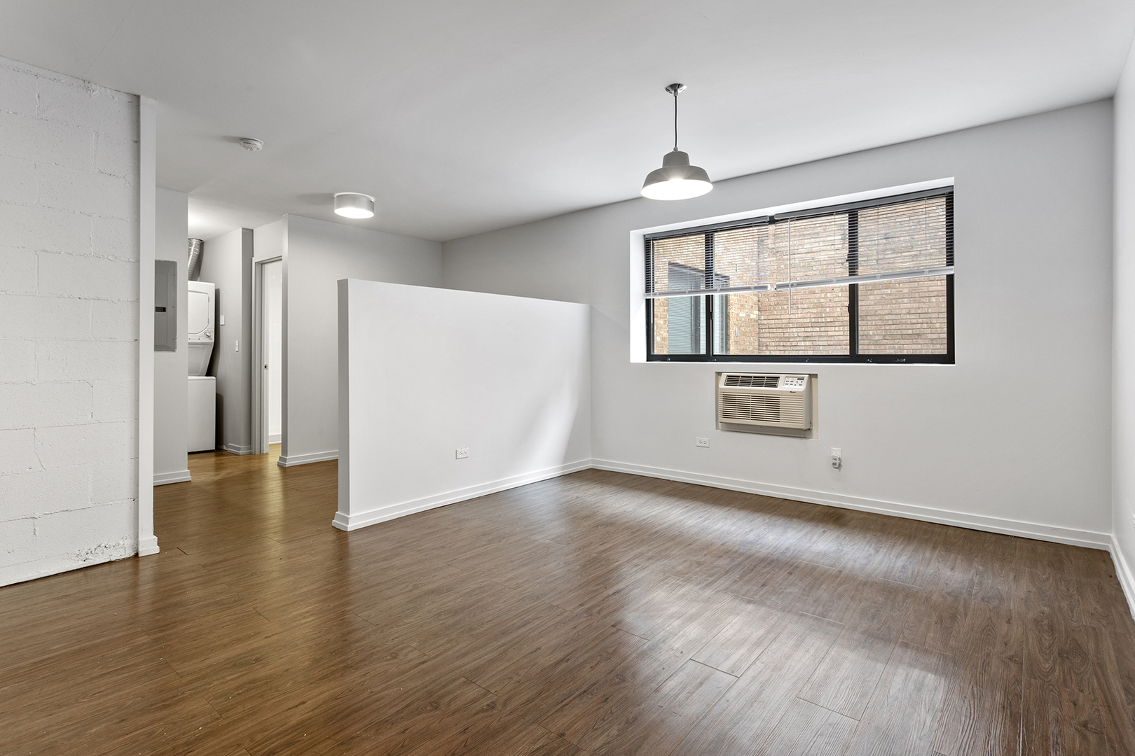6134 N Kenmore Avenue 405