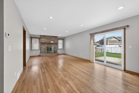 Tiny photo for 1281 Scarlet Drive, Addison, IL 60101 (MLS # 12611625)