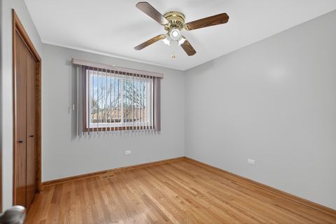 Tiny photo for 1281 Scarlet Drive, Addison, IL 60101 (MLS # 12611625)