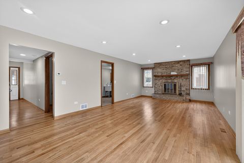 Tiny photo for 1281 Scarlet Drive, Addison, IL 60101 (MLS # 12611625)