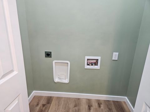 Tiny photo for 203 Dorris Drive, Metropolis, IL 62960 (MLS # 12610992)